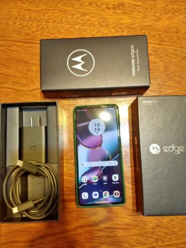 Motorola Moto Edge 30 Pro