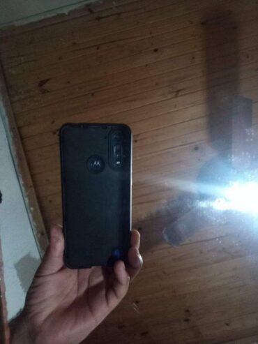 Moto g8 power Lite