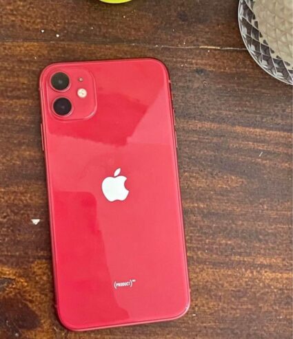 VENDO IPHONE 11 64GB