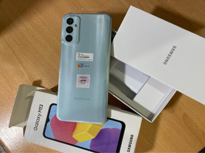 Samsung m13