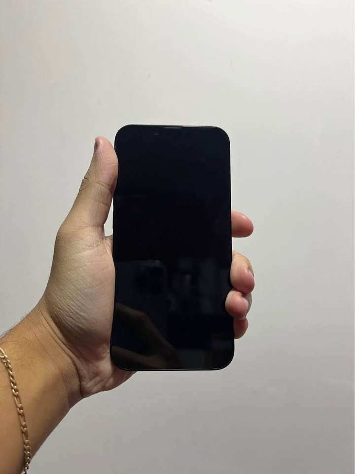 Venta iPhone 14 de 128gb con cargador