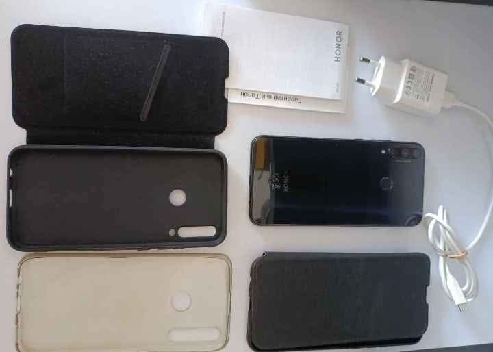 Honor 9C 4GB/64GB Libre de fabrica con cargador y fundas