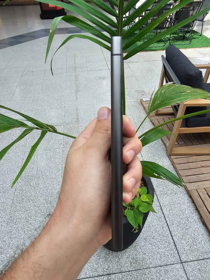 Samsung Galaxy S24 Ultra de 512 GB y 12 de RAM. Color Negro