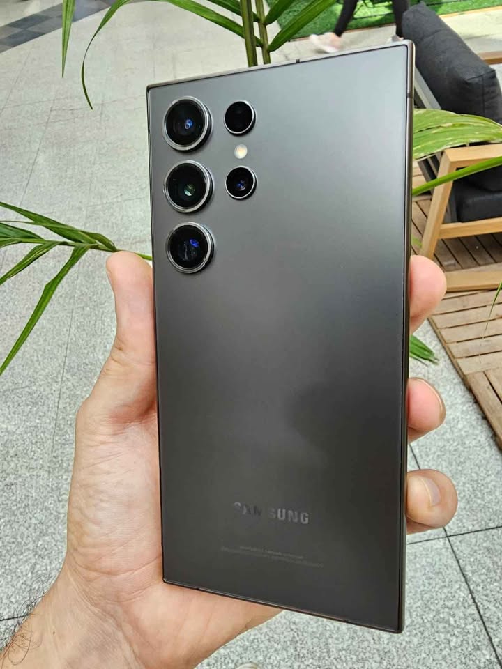 Samsung Galaxy S24 Ultra de 512 GB y 12 de RAM. Color Negro