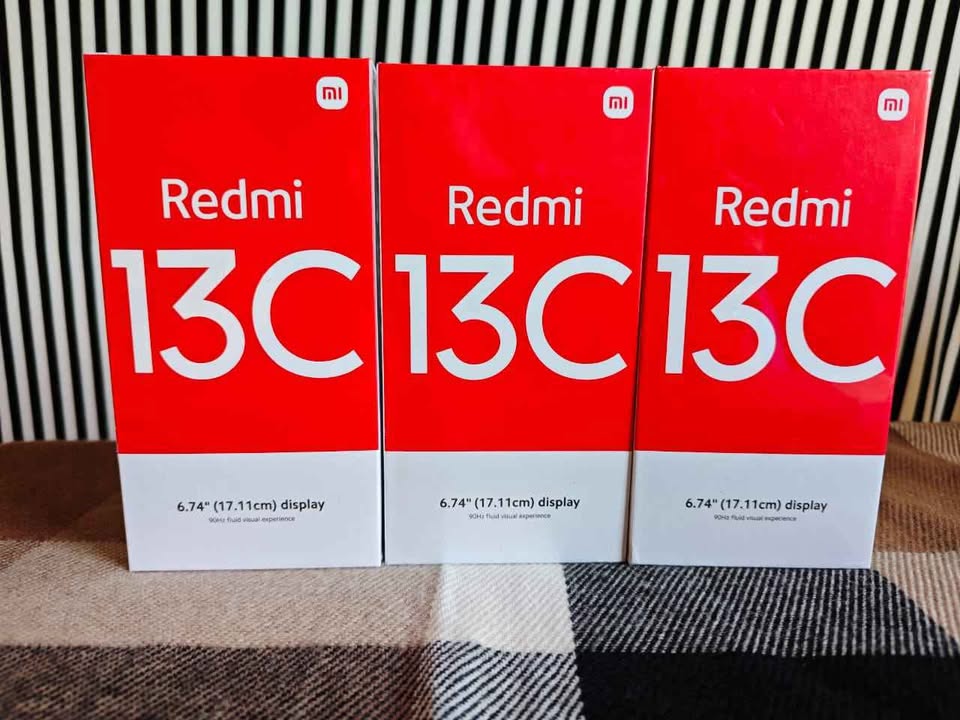 REDMI 13 C DUAL SIM de 256 GB y 8 RAM. Nuevo en Caja Sellada de Fabrica