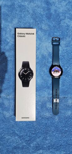 SAMSUNG GALAXY WATCH4
