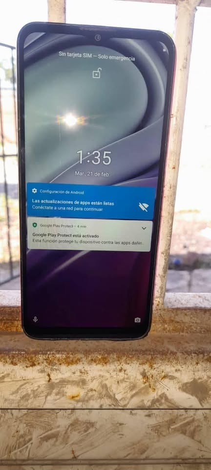 VENDO YA MOTO G20 LIBRE DE FABRICA LISTO PARA SER USADO