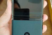 Moto Razr 40 Ultra de 512 gb y 12 +4 De Ram Libre De Fabrica. EXCELENTE ESTADO!
