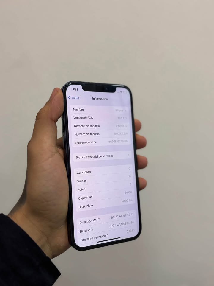 iPhone 12 libre de todo