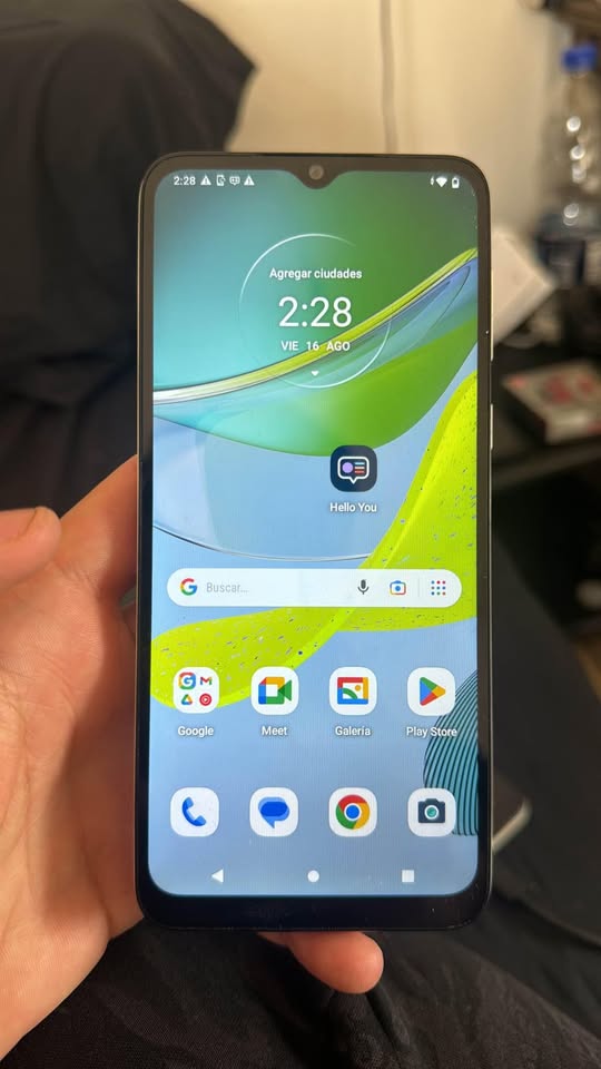 E13 CON CAJA Y CARGADOR