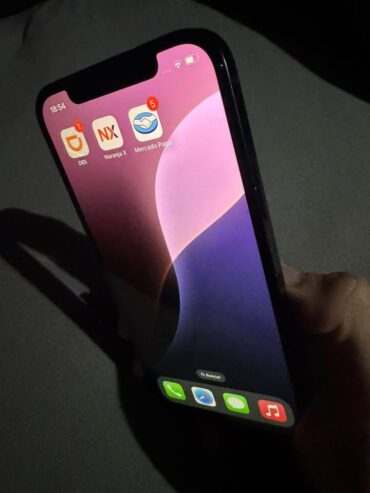 iPhone 12 como nuevo! Remato para hoy por 290mil pesos
