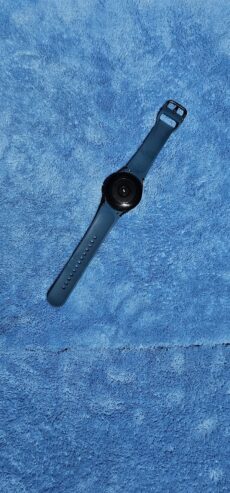 SAMSUNG GALAXY WATCH4