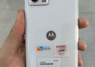 Motorola G72 de 128 GB y 6 de RAM. Con NFC. Libre de fabrica. IMPECABLE COMO NUEVO