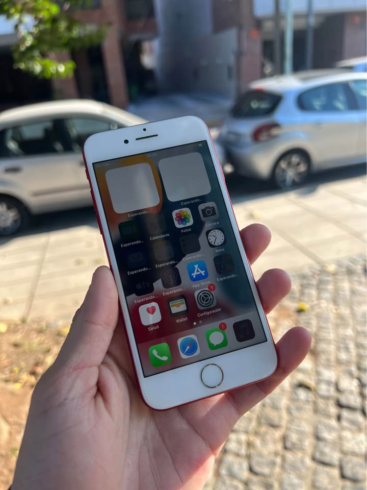 Vendo iPhone 7 Red 128gb 100% libre de todo