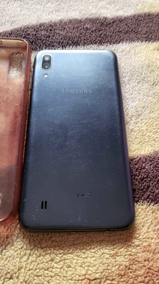 Samsung M10 Libre de fabrica