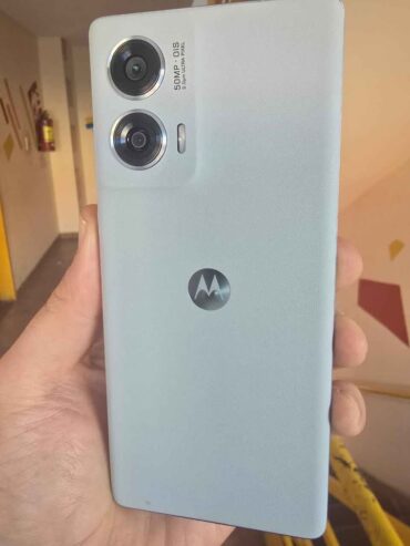 Moto Edge 50 Fusion 5G SÓLO A E-SIM de 256 GB y 8+4 de RAM. IMPECABLE!