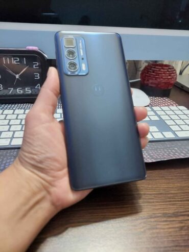 Moto edge 20 pro