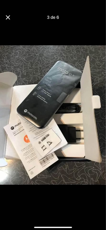 Vendo moto e13 en caja libre sin detalles