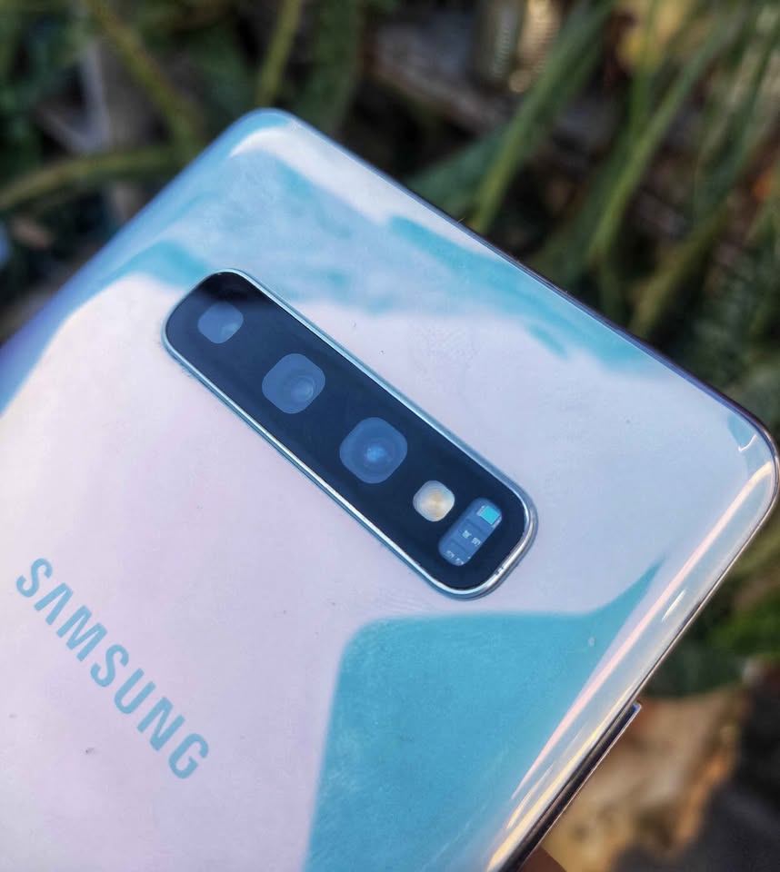 Vendo o permuto Samsung S10+ 128GB