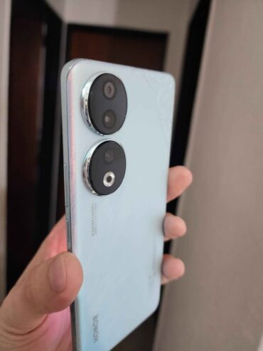 HONOR 90 512/12+7 Gigas Libre de Fabrica