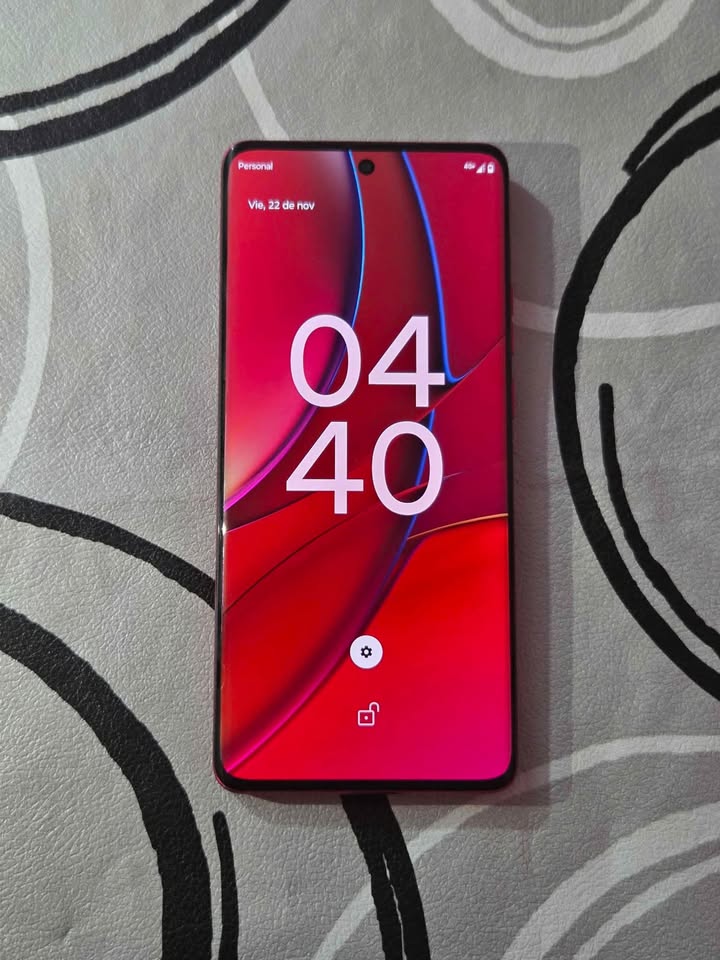 Motorola Edge 40 Libre de fábrica para cualquier empresa 256 de almacenamiento 8 de ram Sin Detalles