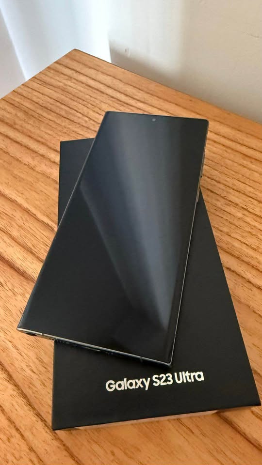 S23 Ultra 256gb/12gb