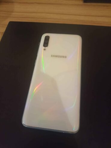 Samsung A70 6g Ram Como nuevo PALERMO