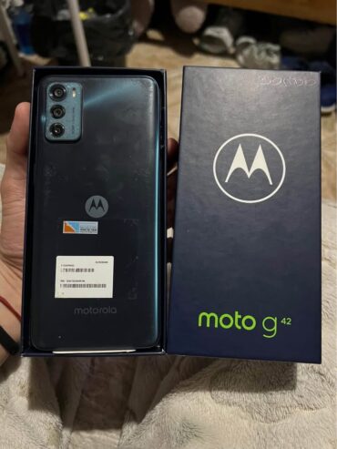 Vendo moto g42 en caja nuevo libre sin detalles