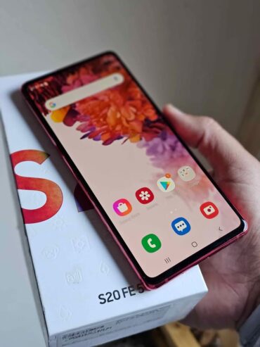 Samsung S20FE RED 5G LIBRE 128GB 6RAM NFC IMPECABLE