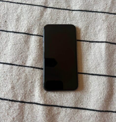 Vendo iPhone 11 64Gb