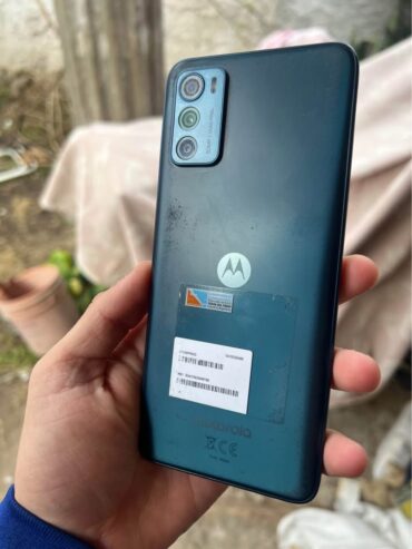 Vendo moto g42 completo en caja libre sin detalles