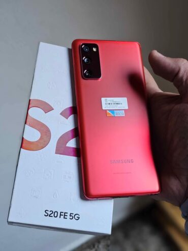 Samsung S20FE RED 5G LIBRE 128GB 6RAM NFC IMPECABLE