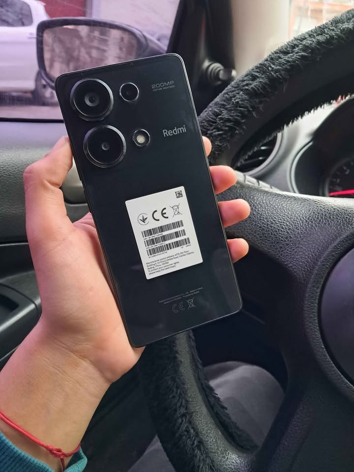 Redmi Note 13 Pro 256 GB 8 de ram 2sim libres de fábrica impecable estado como nuevo