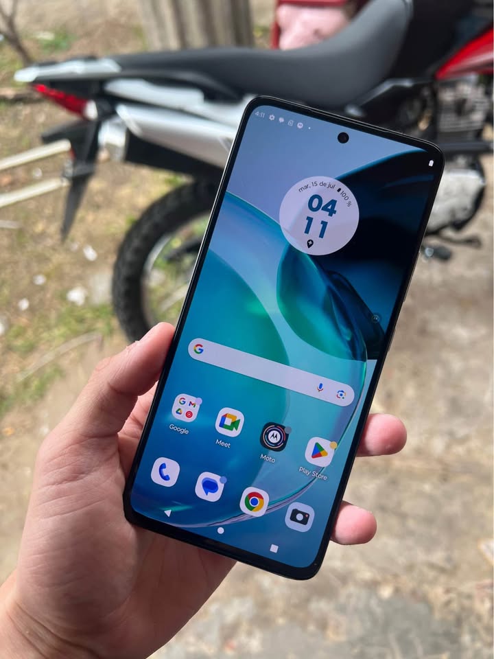 Vendo moto g72 libre de fábrica sin detalles