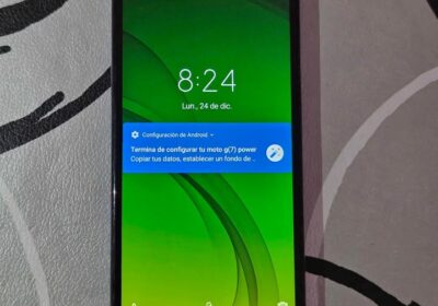 Motorola G7 Power solo funciona con wifi 32 de almacenamiento y 3 de ram 40.000$