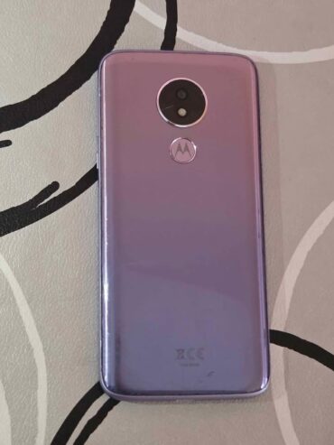 Motorola G7 Power solo funciona con wifi 32 de almacenamiento y 3 de ram 40.000$