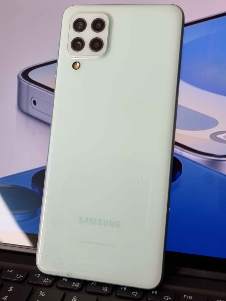 Vendo celular Samsung A22 libre 128gb 4ram huella nfc , NO PERMUTO .