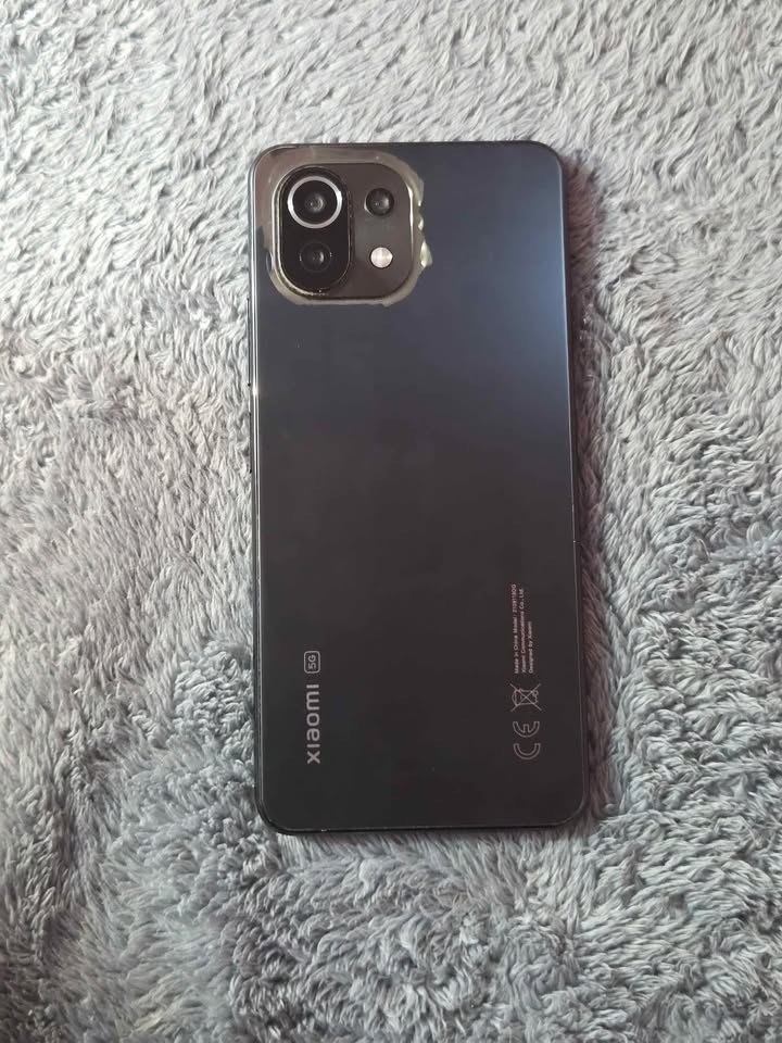 Xiaomi Mi 11 Lite 5G Libre de fabrica para cualquier empresa 256 de almacenamiento 8+4 de ram