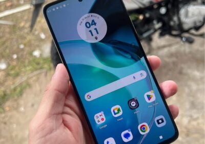 Vendo moto g72 nuevo libre sin detalles