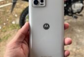 Vendo moto g72 nuevo libre sin detalles