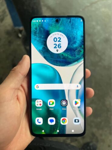 Vendo moto g52 en caja libre sin detalles!
