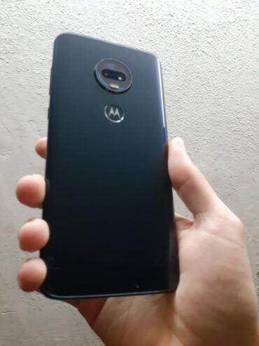 Motorola G7 Plus 64GB/4GB NFC Caja Cargador Full