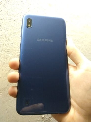 Samsung A10 Excelente estado Completo