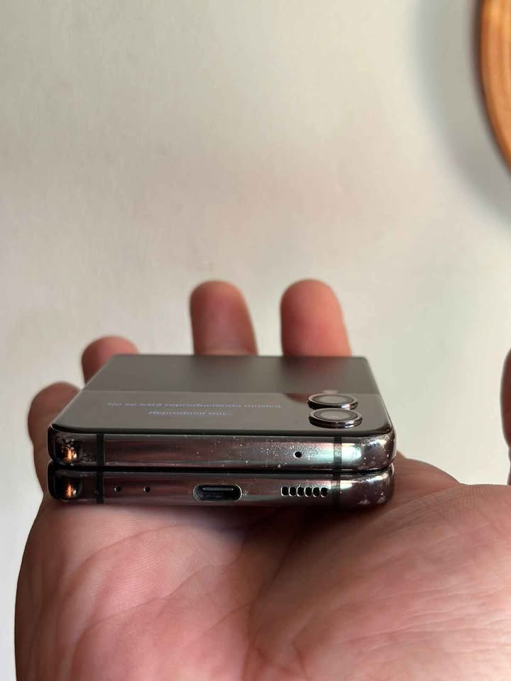 Vendo Samsung z filp 4 libre 128gb 8ram