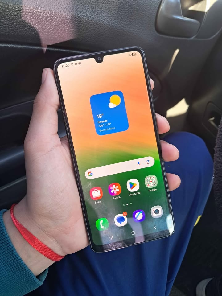 SAMSUNG A33 128GB LIBRE EN MUY BUEN ESTADO