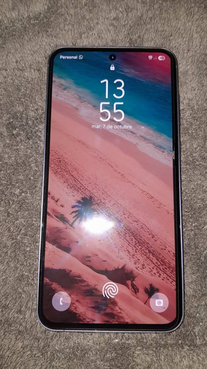 Samsung Galaxy A55 5G 128GB 5G Libre para cualquier compania.