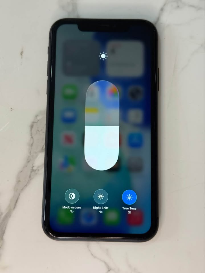 iPhone 11 Black 64GB