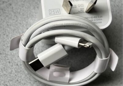 Cargador original completo de iPhone 25w