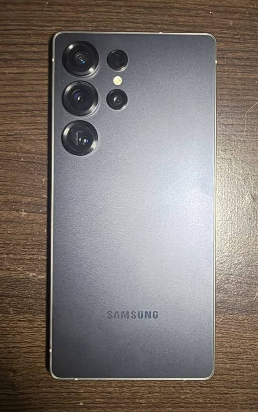 Samsung S25 Ultra