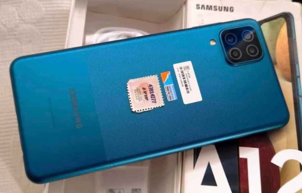 Samsung A12 libre nuevo sin uso en caja